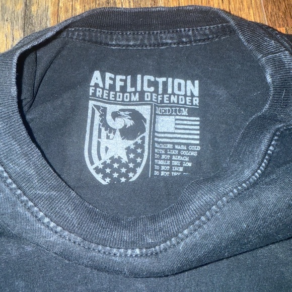 Affliction Black Short Sleeve Tee Freedom Defender size M - Picture 3 of 3